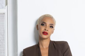 Liesl Laurie Biography; Age, Education, Boyfriend, Career, Net worth Liesl Laurie